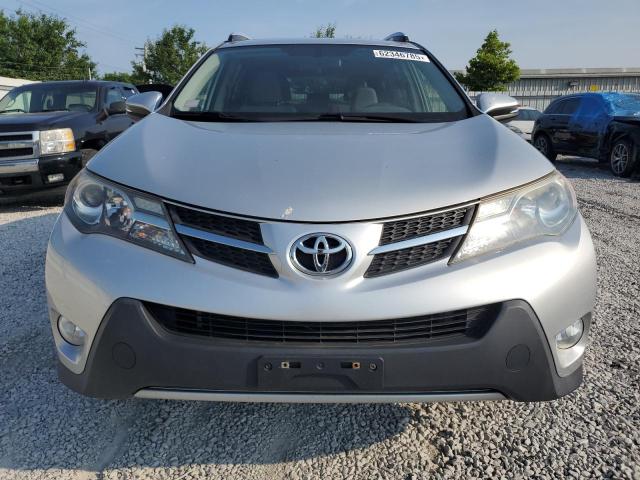 Parquets TOYOTA RAV4 2015 Silver