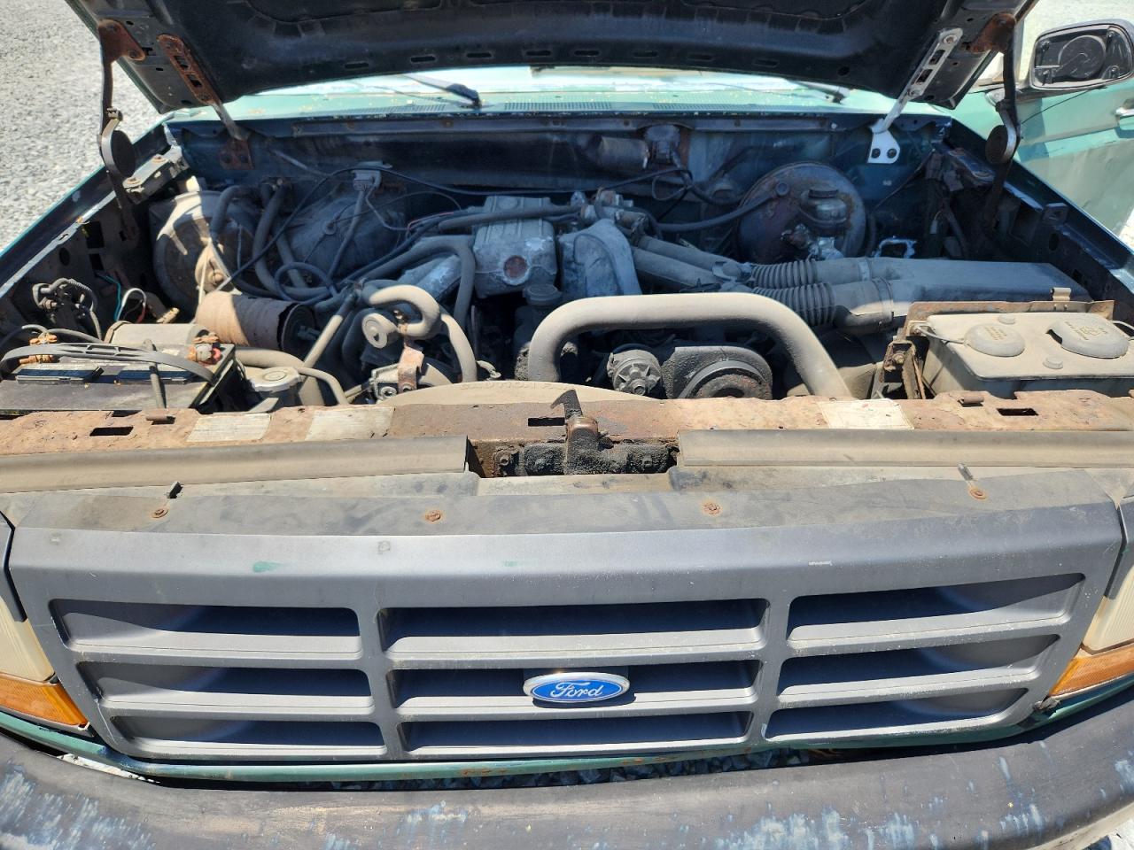1992 Ford F150 VIN: 2FTEF15Y5NCA98368 Lot: 61924965
