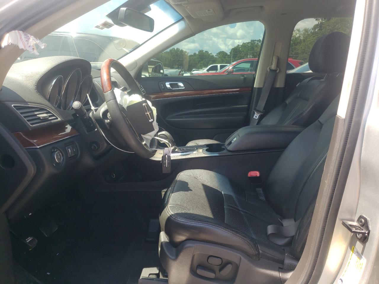 2012 Lincoln Mkt VIN: 2LMHJ5AT1CBL54862 Lot: 62018365