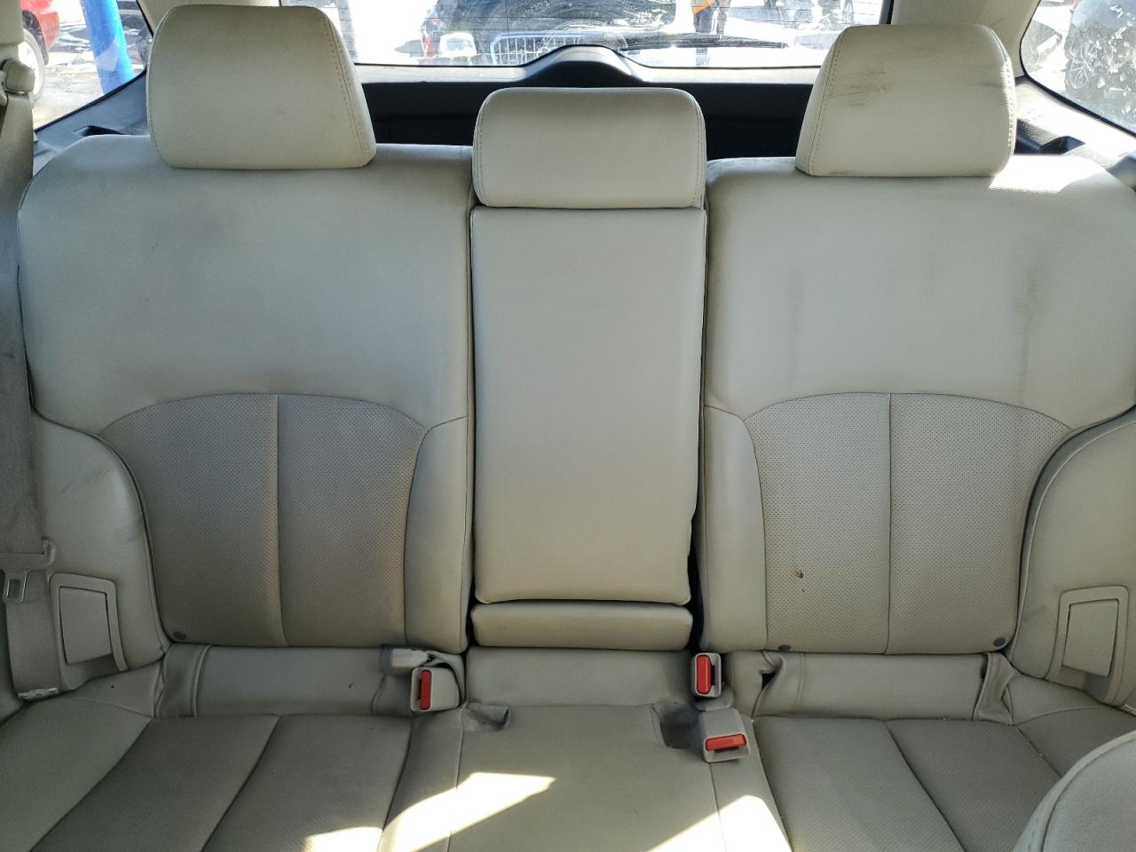 2012 Subaru Outback 3.6R Limited VIN: 4S4BRDKC5C2261867 Lot: 62703855