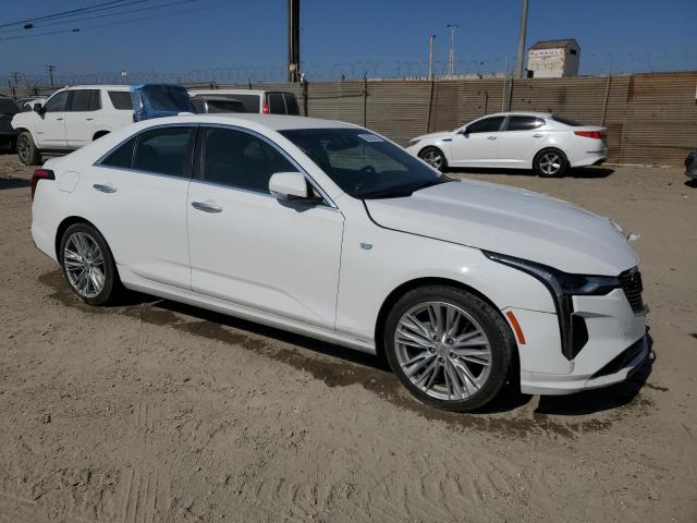  CADILLAC CT4 2021 White
