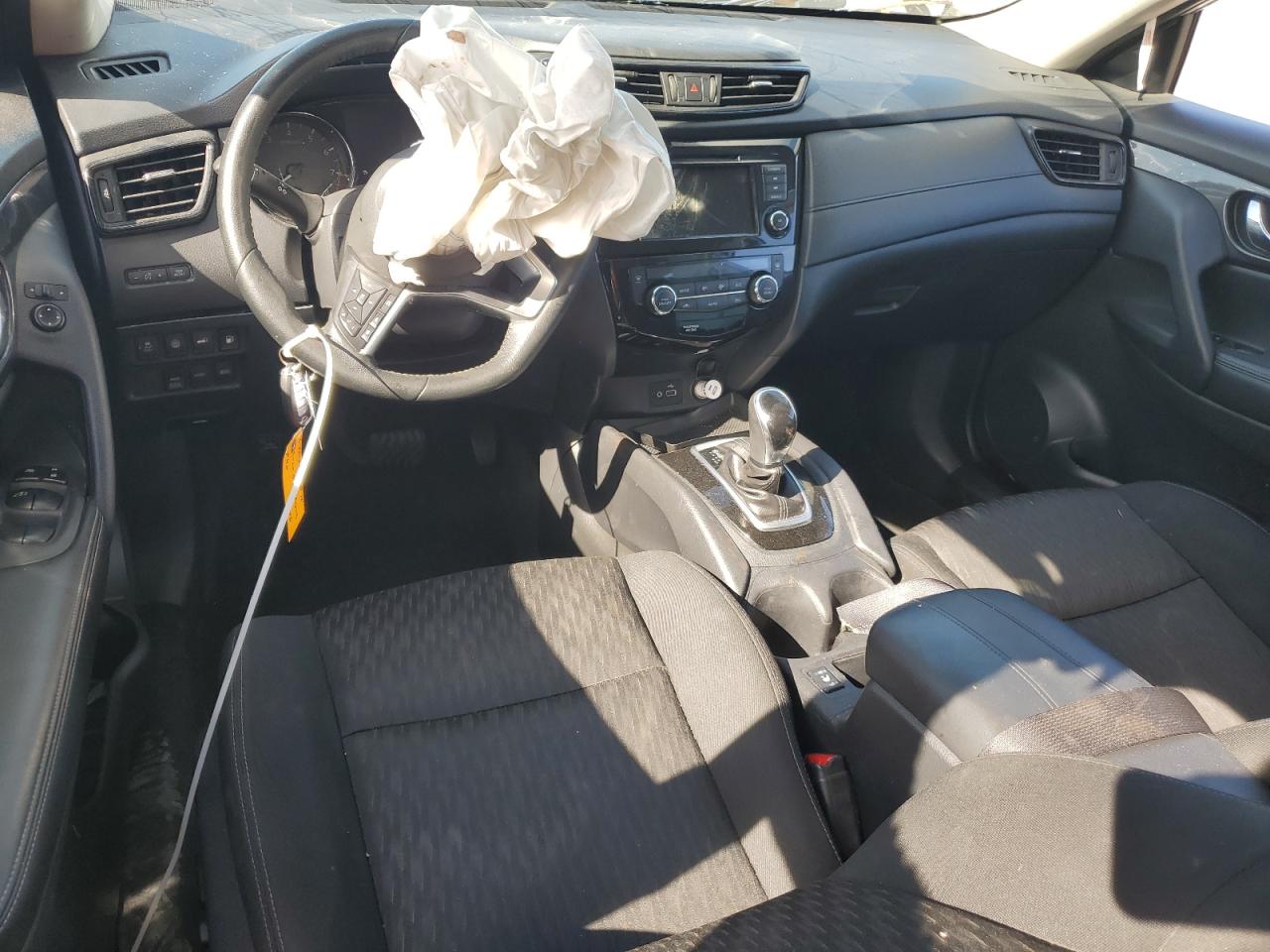 2020 Nissan Rogue S VIN: KNMAT2MV3LP529385 Lot: 62416705