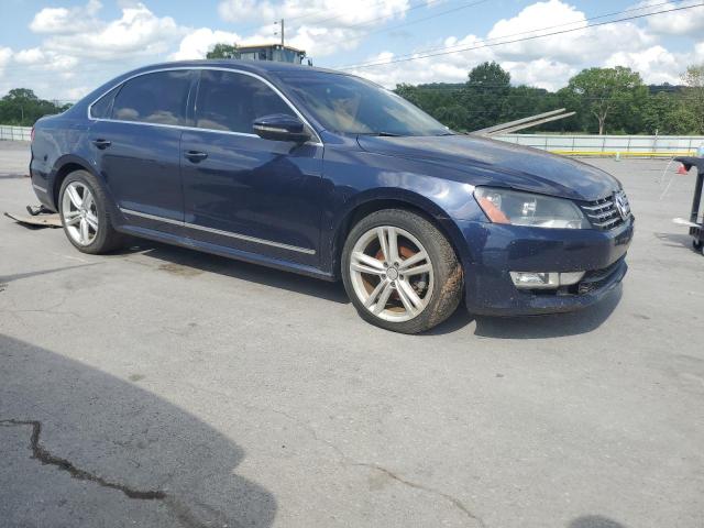  VOLKSWAGEN PASSAT 2012 Granatowy