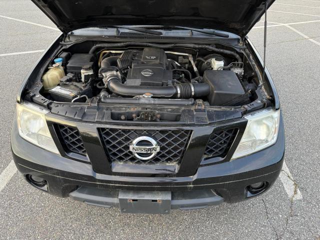 Pickups NISSAN FRONTIER 2012 Czarny