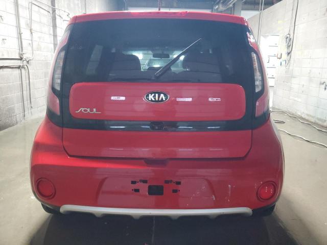 Parquets KIA SOUL 2017 Czerwony