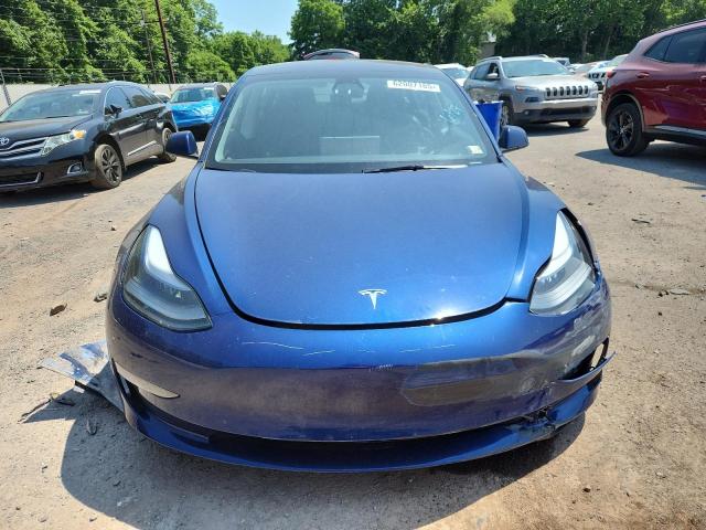  TESLA MODEL 3 2023 Granatowy