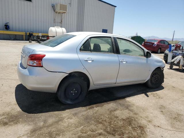  TOYOTA YARIS 2012 Srebrny