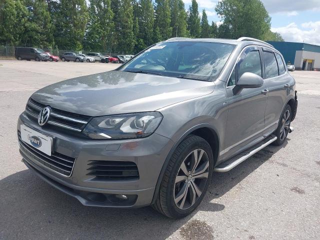 VOLKSWAGEN TOUAREG V6 2014