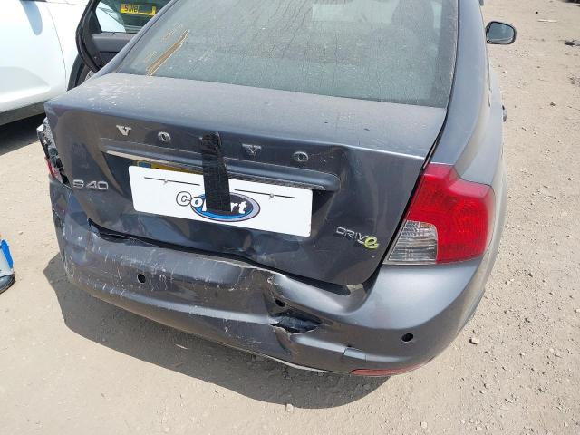 2011 VOLVO S40 SE LUX