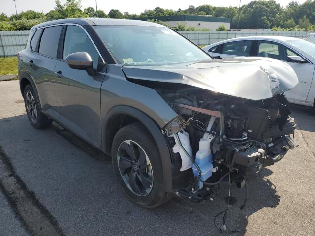  NISSAN ROGUE 2024 Szary