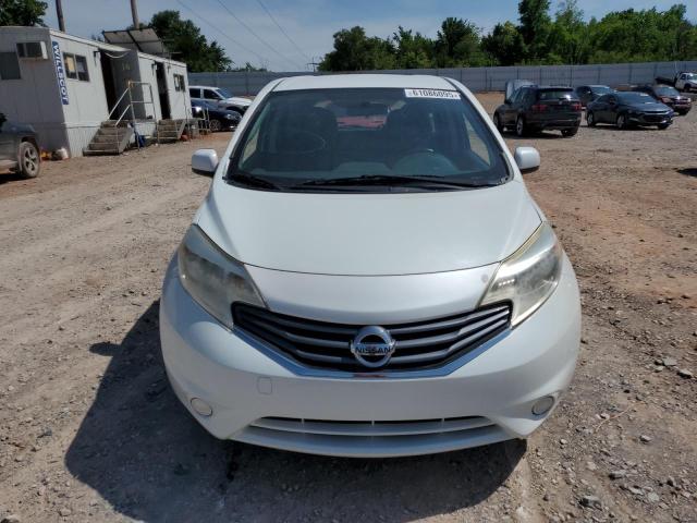 Hatchbacks NISSAN VERSA 2014 Biały