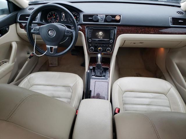  VOLKSWAGEN PASSAT 2012 White