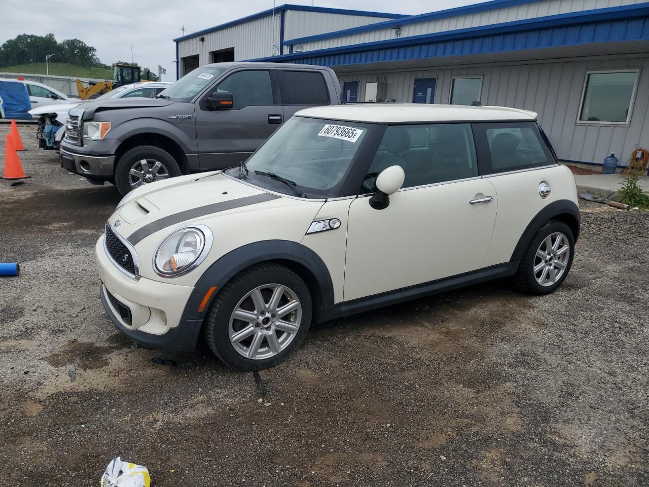 2013 Mini Cooper S იყიდება Mcfarland-ში, WI - Mechanical