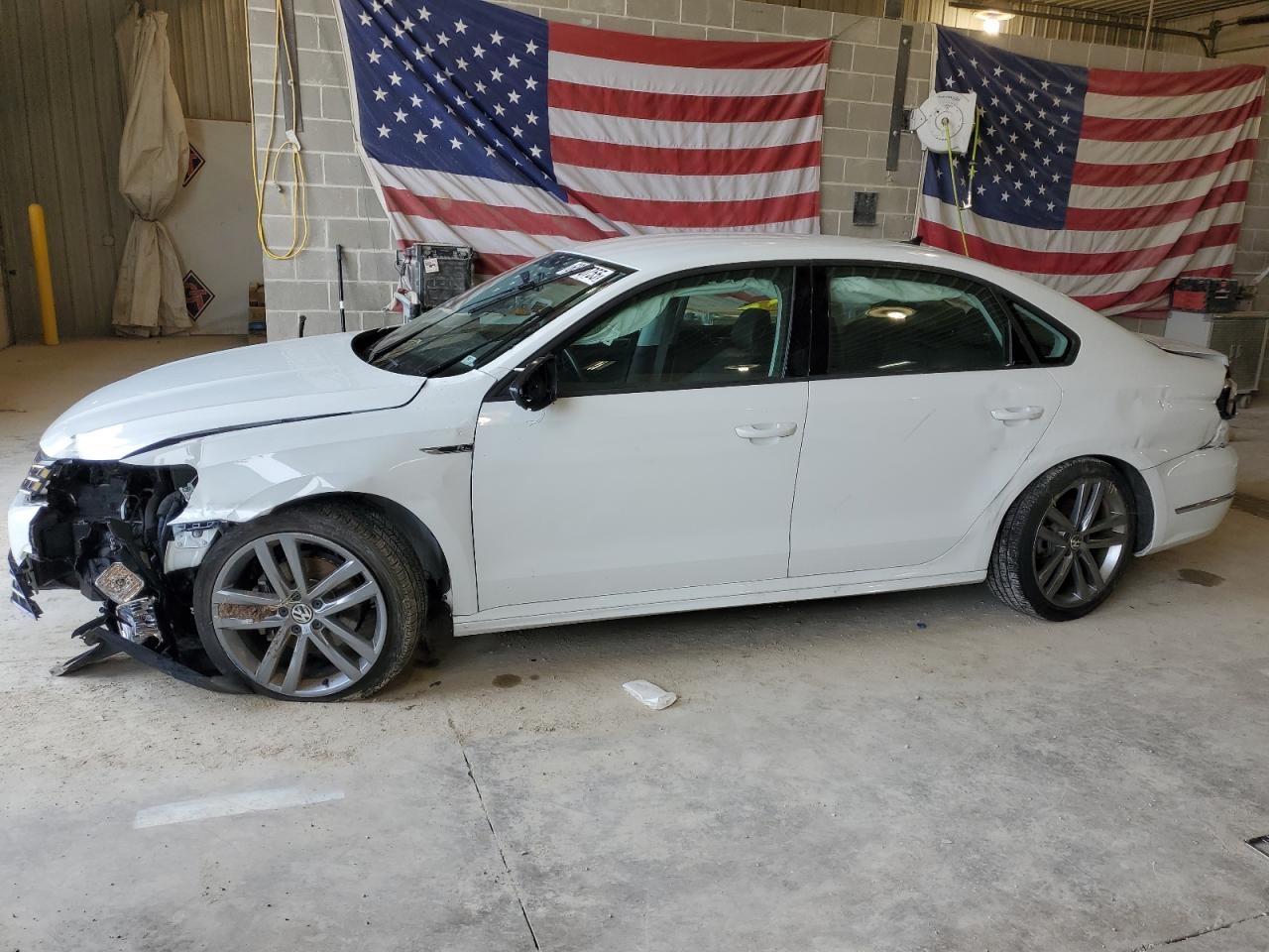 2018 Volkswagen Passat S
