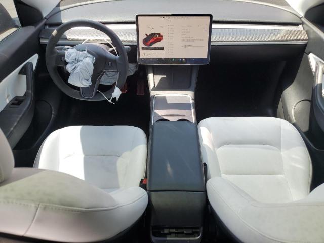  TESLA MODEL Y 2021 Червоний