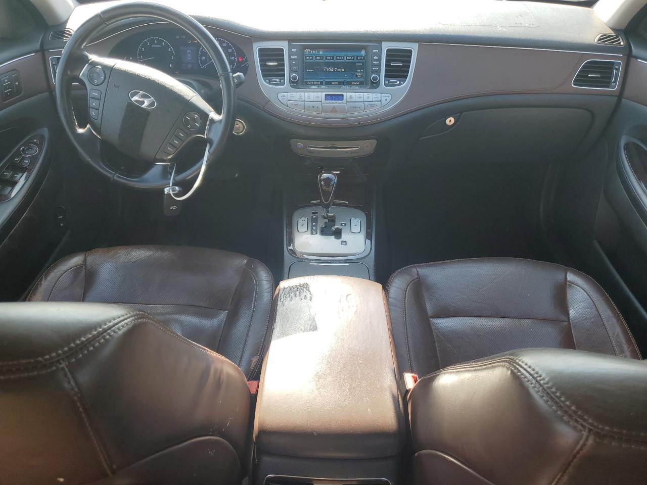 2013 Hyundai Genesis 3.8L VIN: KMHGC4DD9DU247926 Lot: 61735335