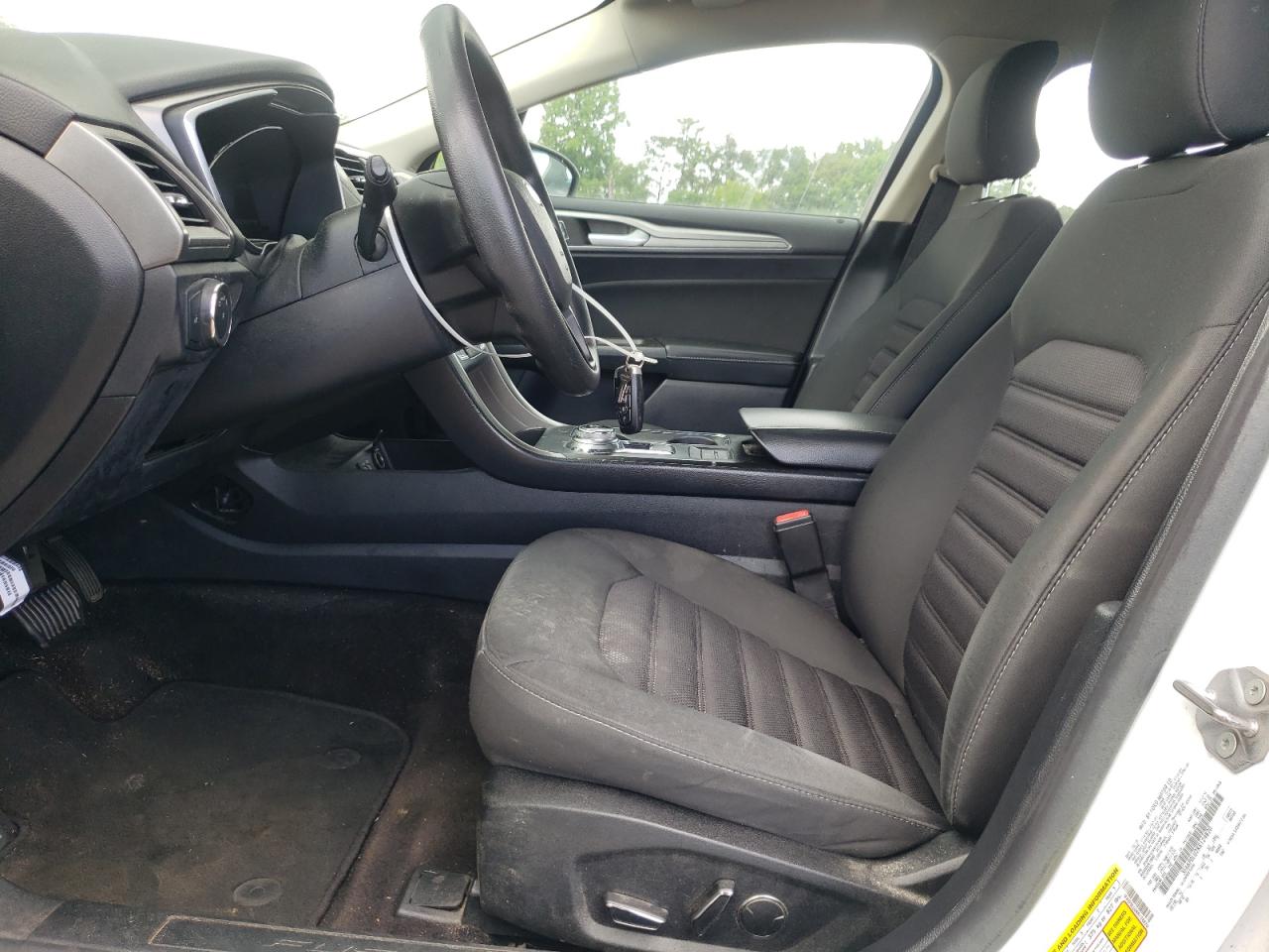 2019 Ford Fusion Se VIN: 3FA6P0LU2KR124820 Lot: 56826865