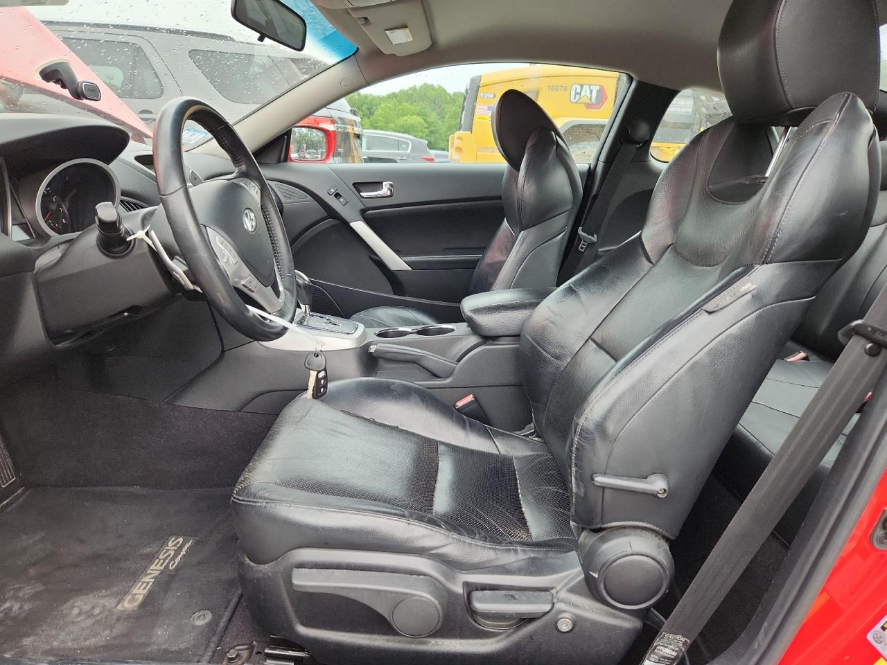 2010 Hyundai Genesis Coupe 3.8L VIN: KMHHU6KH8AU004641 Lot: 62854555