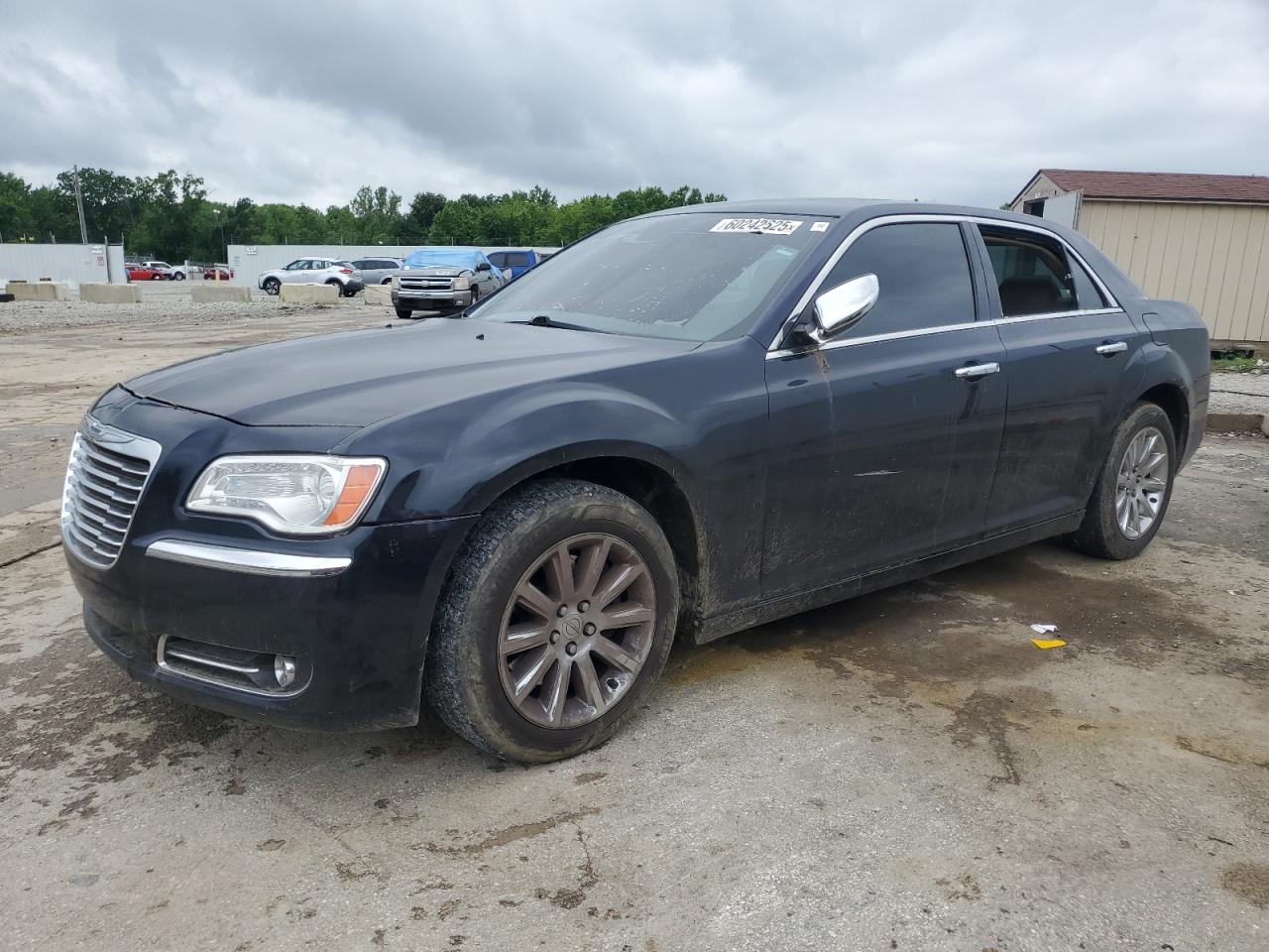 Louisville, KY에서 판매 중인 2011 Chrysler 300C  - Vandalism