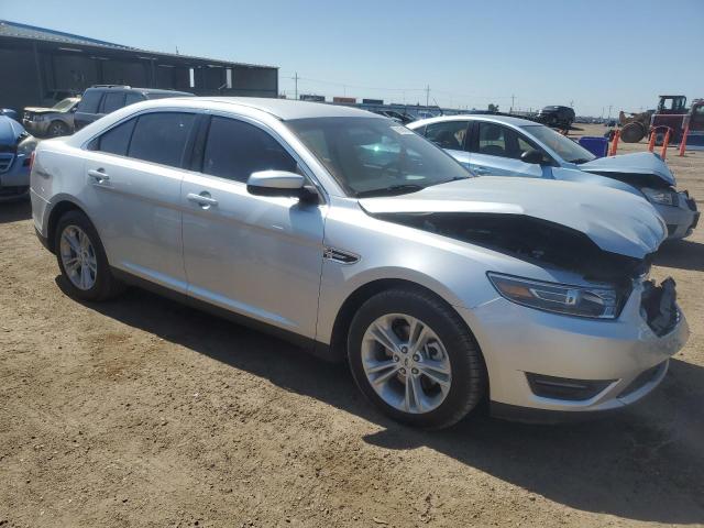  FORD TAURUS 2018 Srebrny