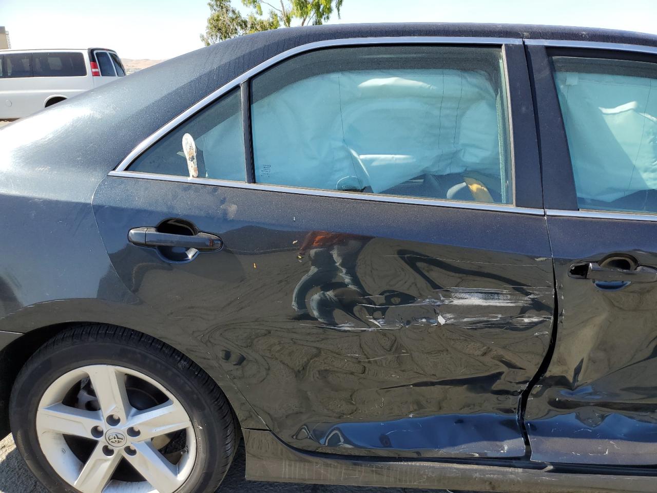 TOYOTA CAMRY 2014 VIN 4T1BF1FK8EU777169 zdjęcie 10