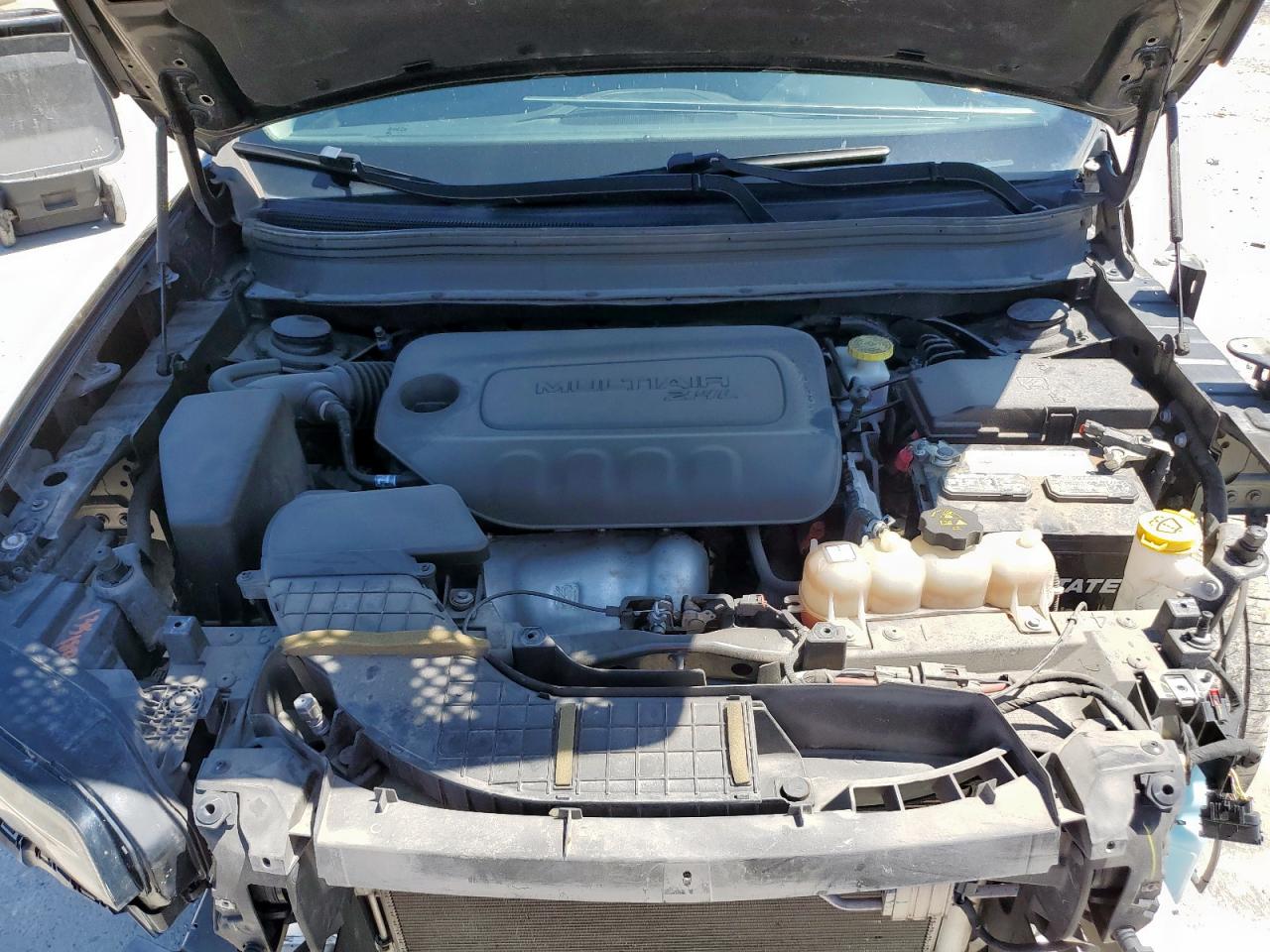 1c4pjllb5kd403218 1C4PJLLB5KD403218 2019 Jeep Cherokee Latitude Plus