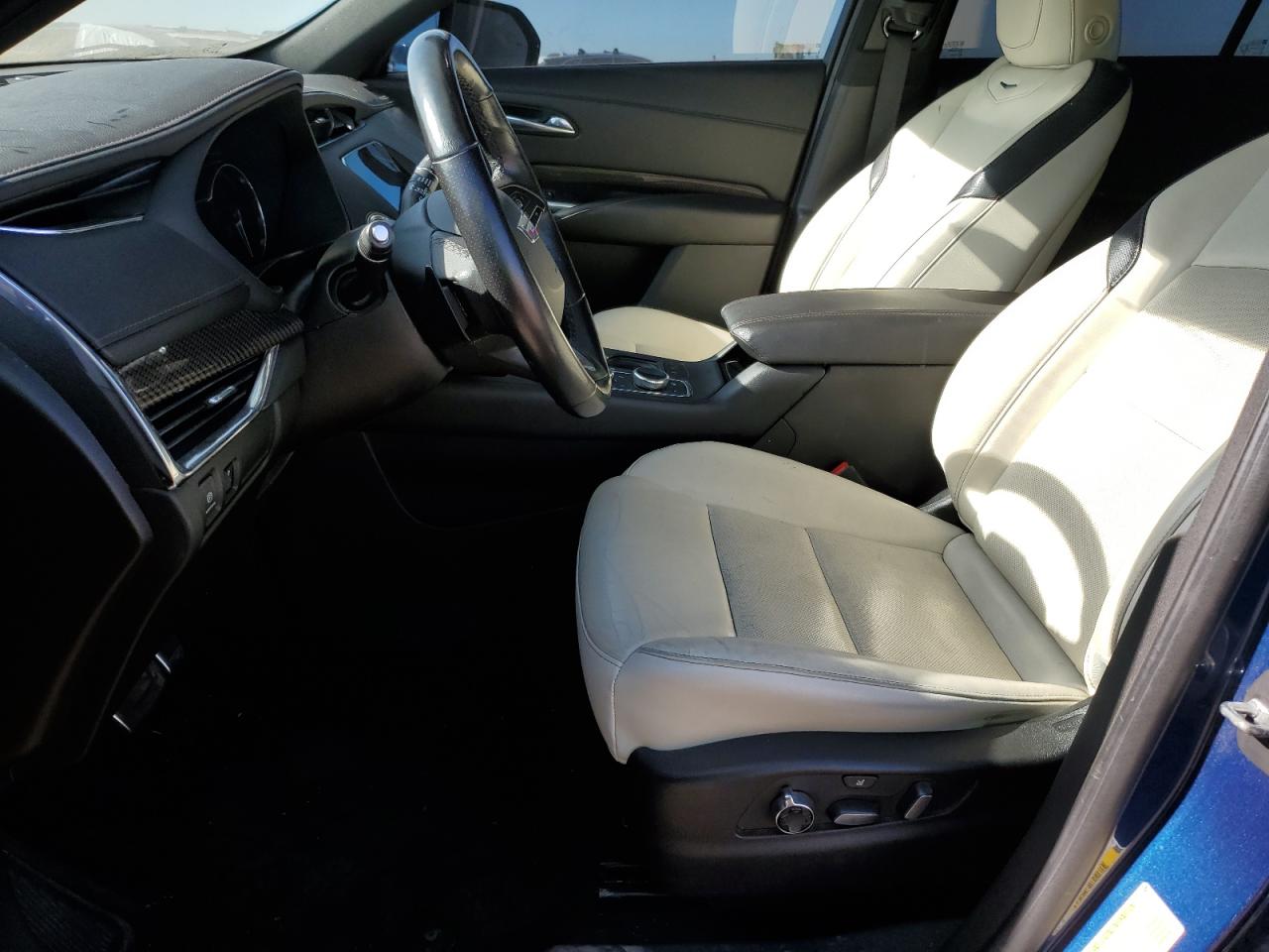2019 Cadillac Xt4 Sport VIN: 1GYFZFR48KF120910 Lot: 61234695