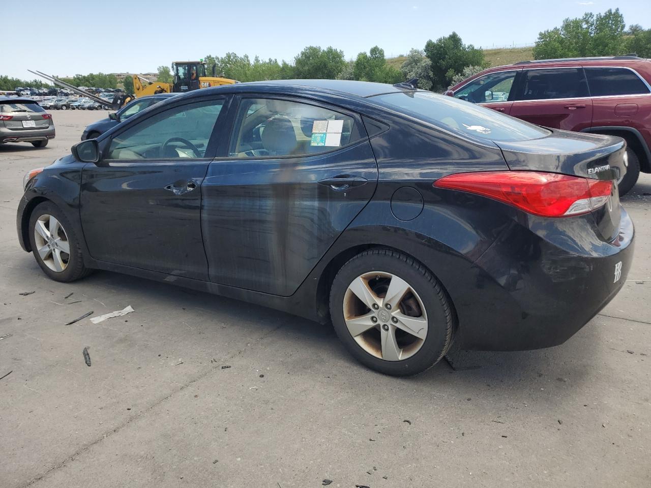 HYUNDAI ELANTRA 2013 VIN 5NPDH4AE4DH407615 фото 2