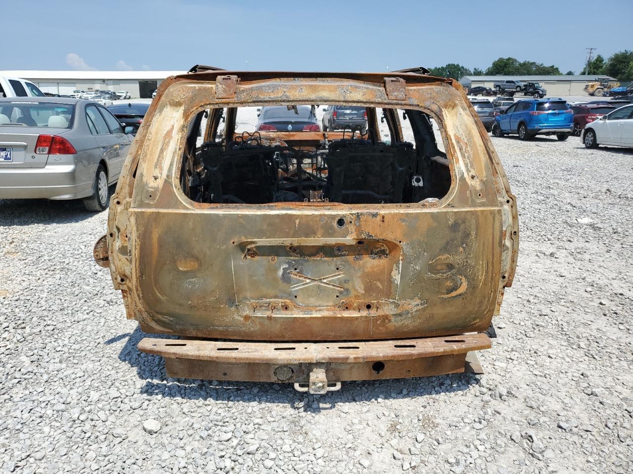 2013 GMC Yukon Xl Denali VIN: 1GKS2MEF7DR267584 Lot: 84202135