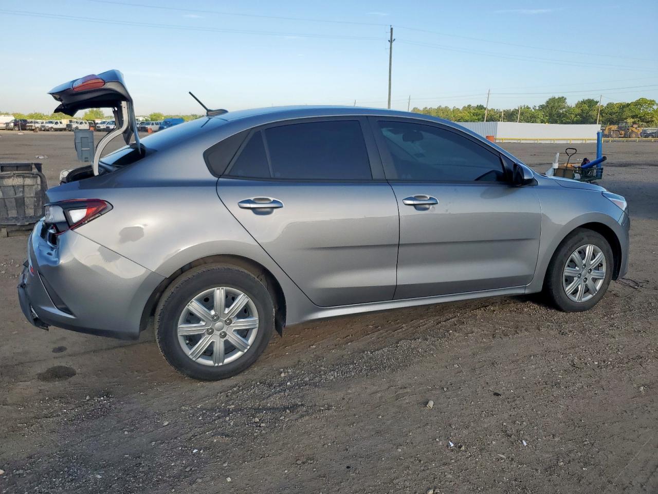 KIA RIO 2023 VIN 3KPA24ADXPE618757 zdjęcie 3