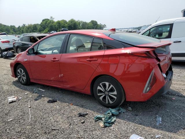  TOYOTA PRIUS 2018 Красный
