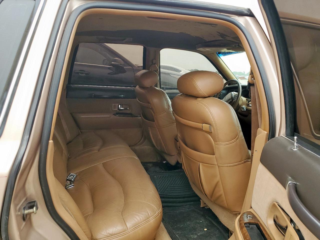 1996 Lincoln Town Car Signature VIN: 1LNLM82W6TY655685 Lot: 63032325