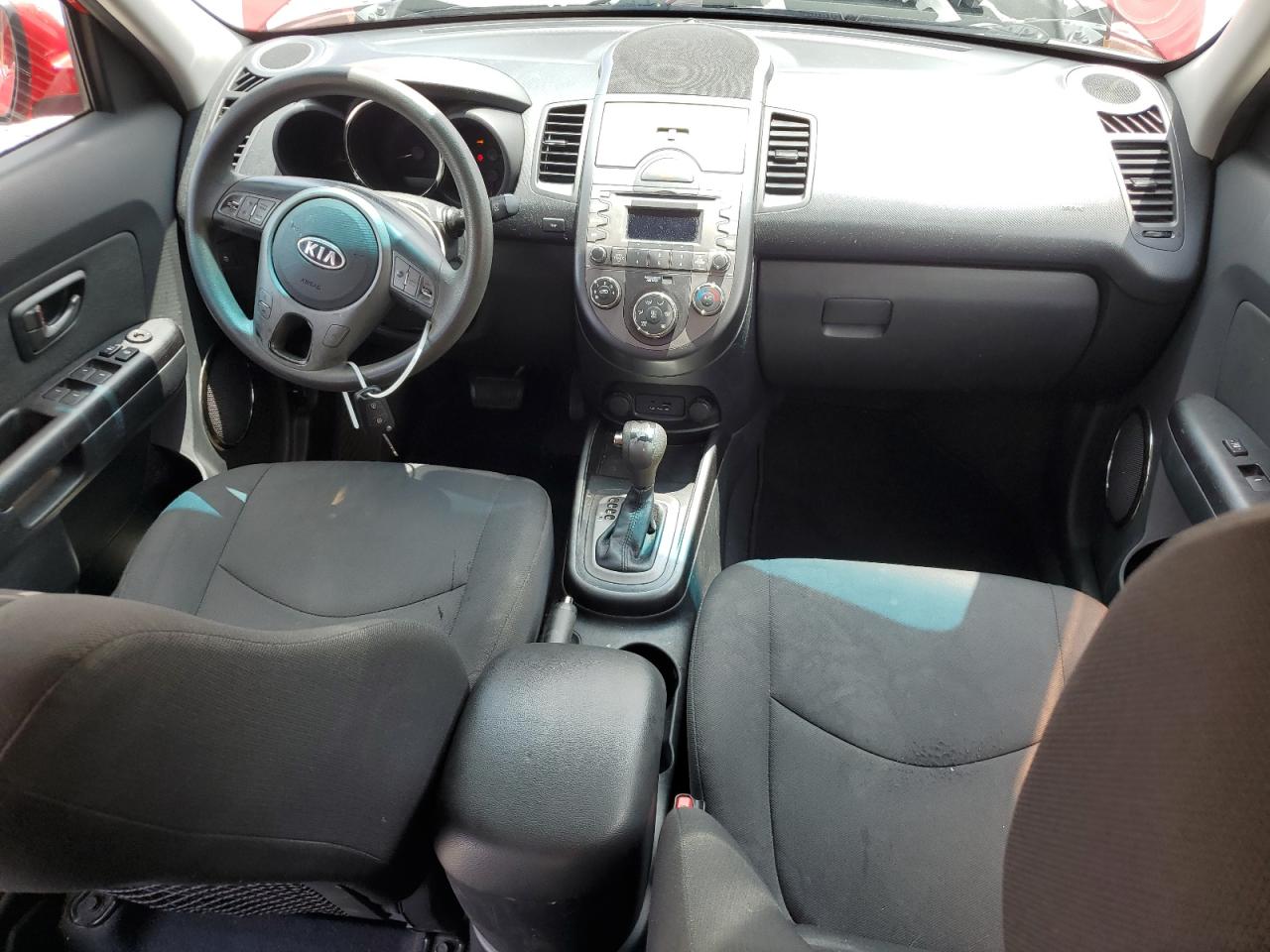2011 Kia Soul + VIN: KNDJT2A22B7338548 Lot: 60980765