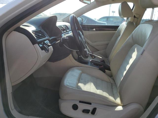  VOLKSWAGEN PASSAT 2014 Білий