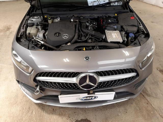2020 MERCEDES BENZ A 200 AMG
