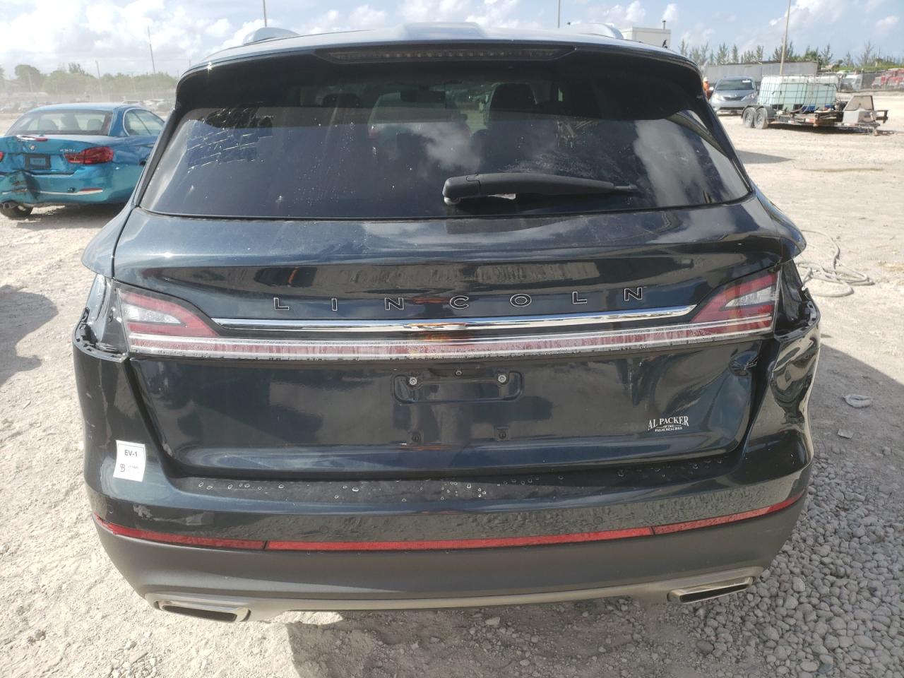 2022 Lincoln Nautilus Black Label VIN: 2LMPJ9JP1NBL24785 Lot: 61658645