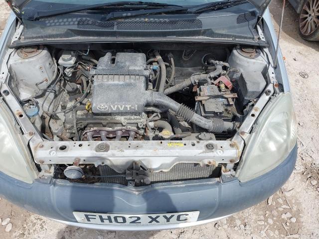 2002 TOYOTA YARIS GS