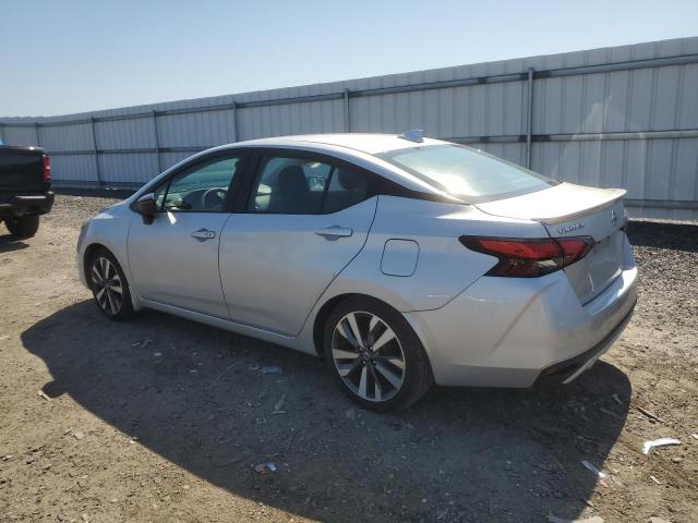  NISSAN VERSA 2020 Серебристый