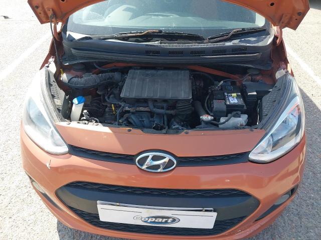2014 HYUNDAI I10 SE