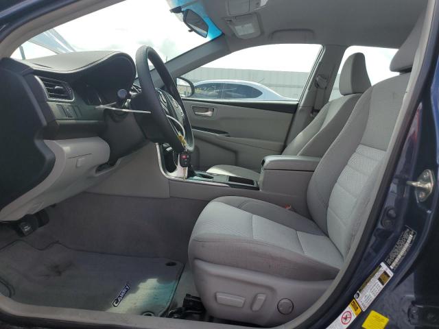 TOYOTA CAMRY 2017 Granatowy