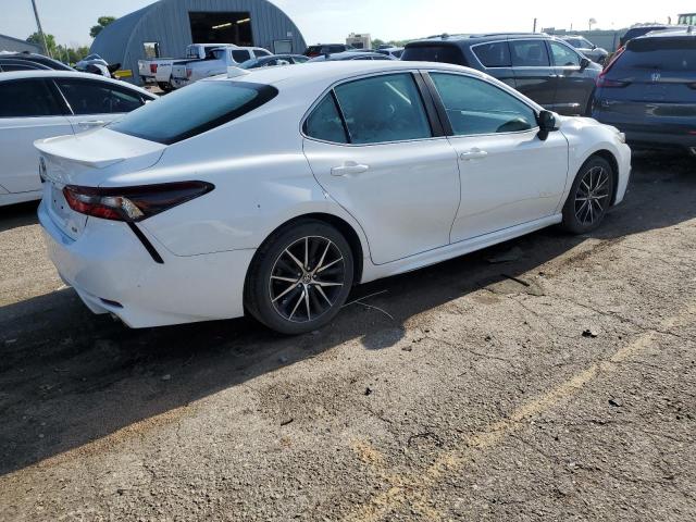  TOYOTA CAMRY 2021 Белы
