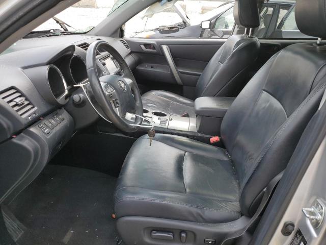  TOYOTA HIGHLANDER 2013 Сріблястий