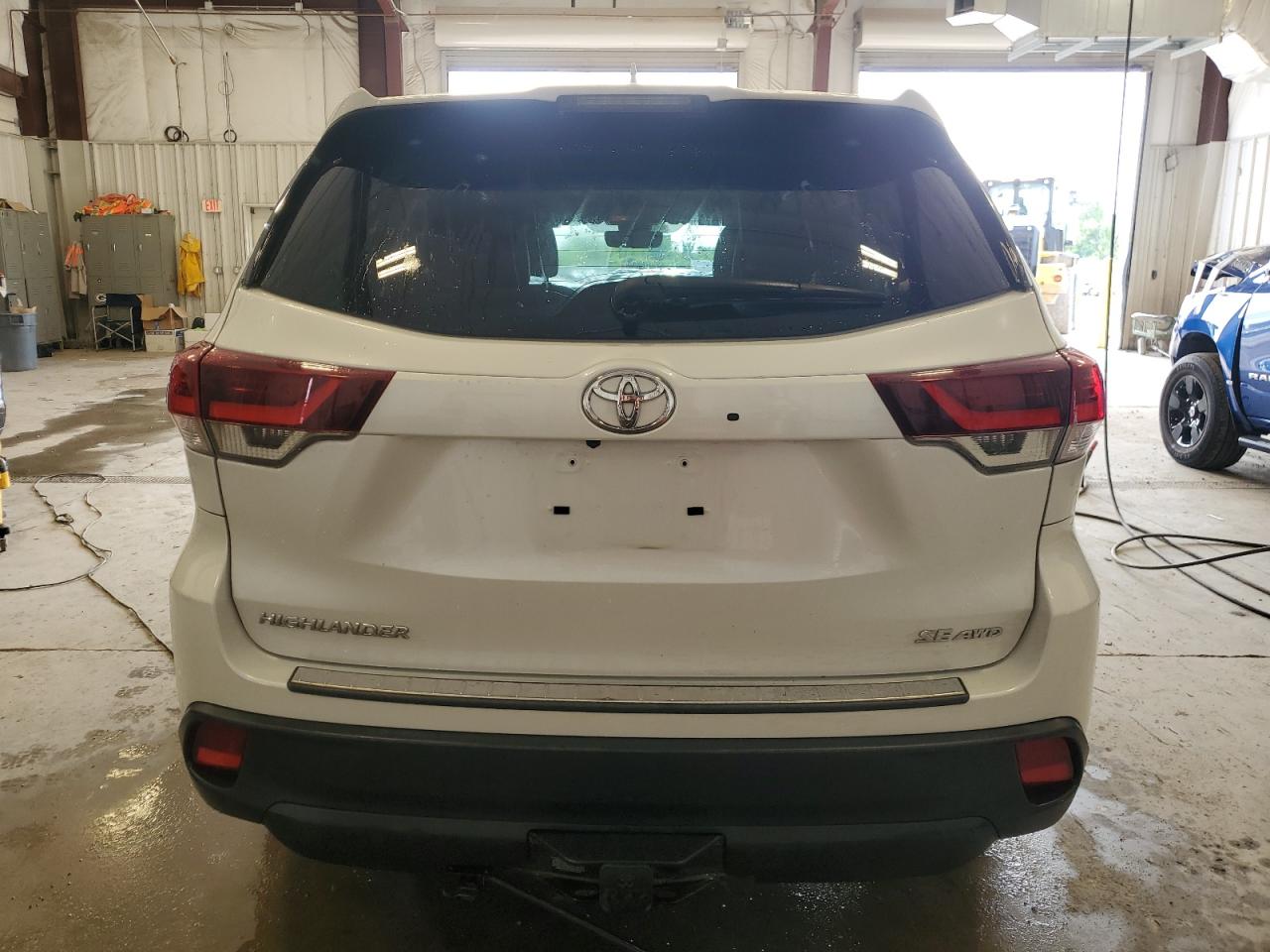 2019 Toyota Highlander Se VIN: 5TDJZRFH0KS625378 Lot: 62521445
