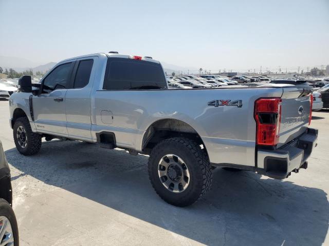  FORD F350 2023 Silver