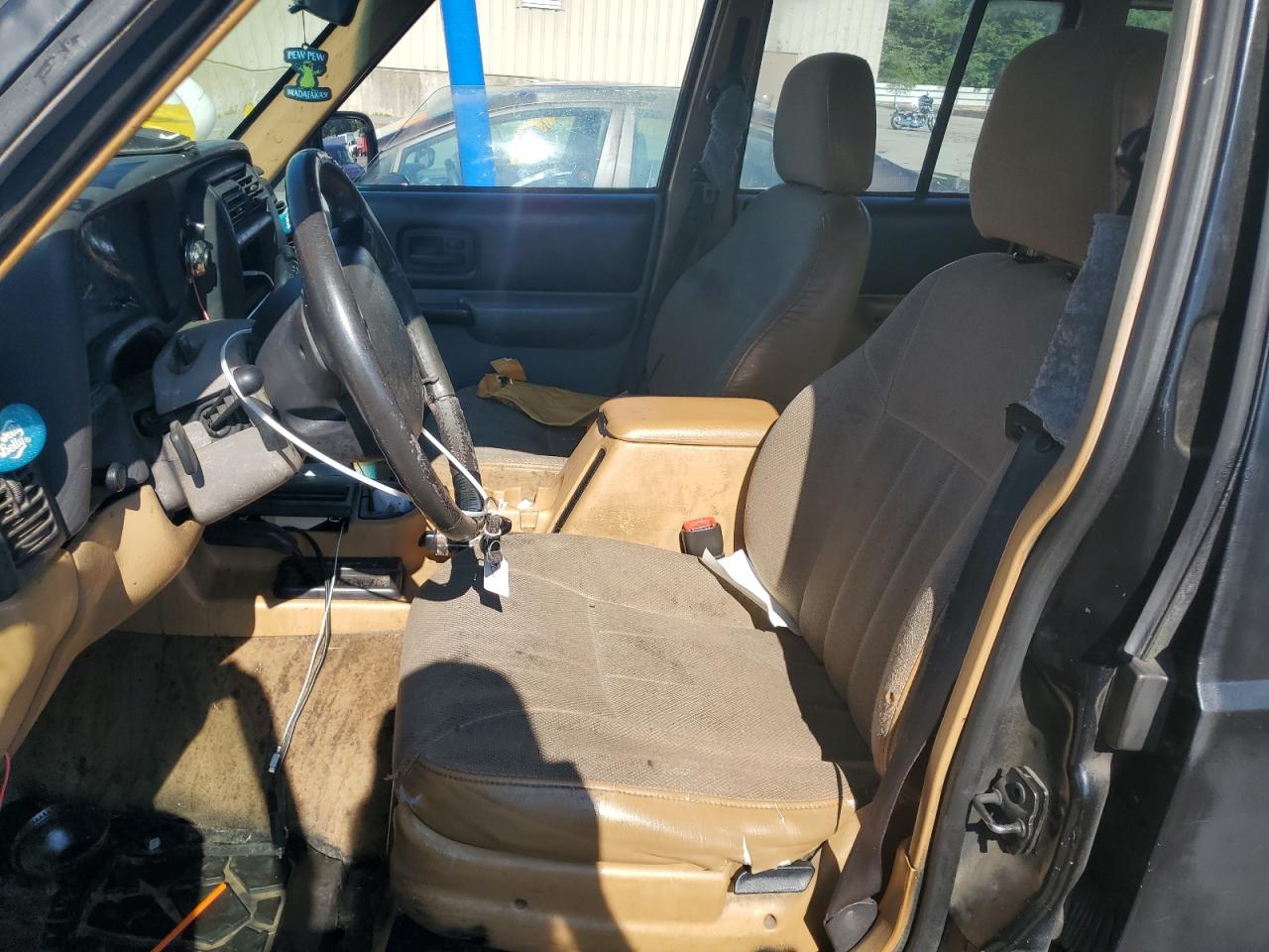 1998 Jeep Cherokee Sport VIN: 1J4FJ68S5WL178066 Lot: 62729695