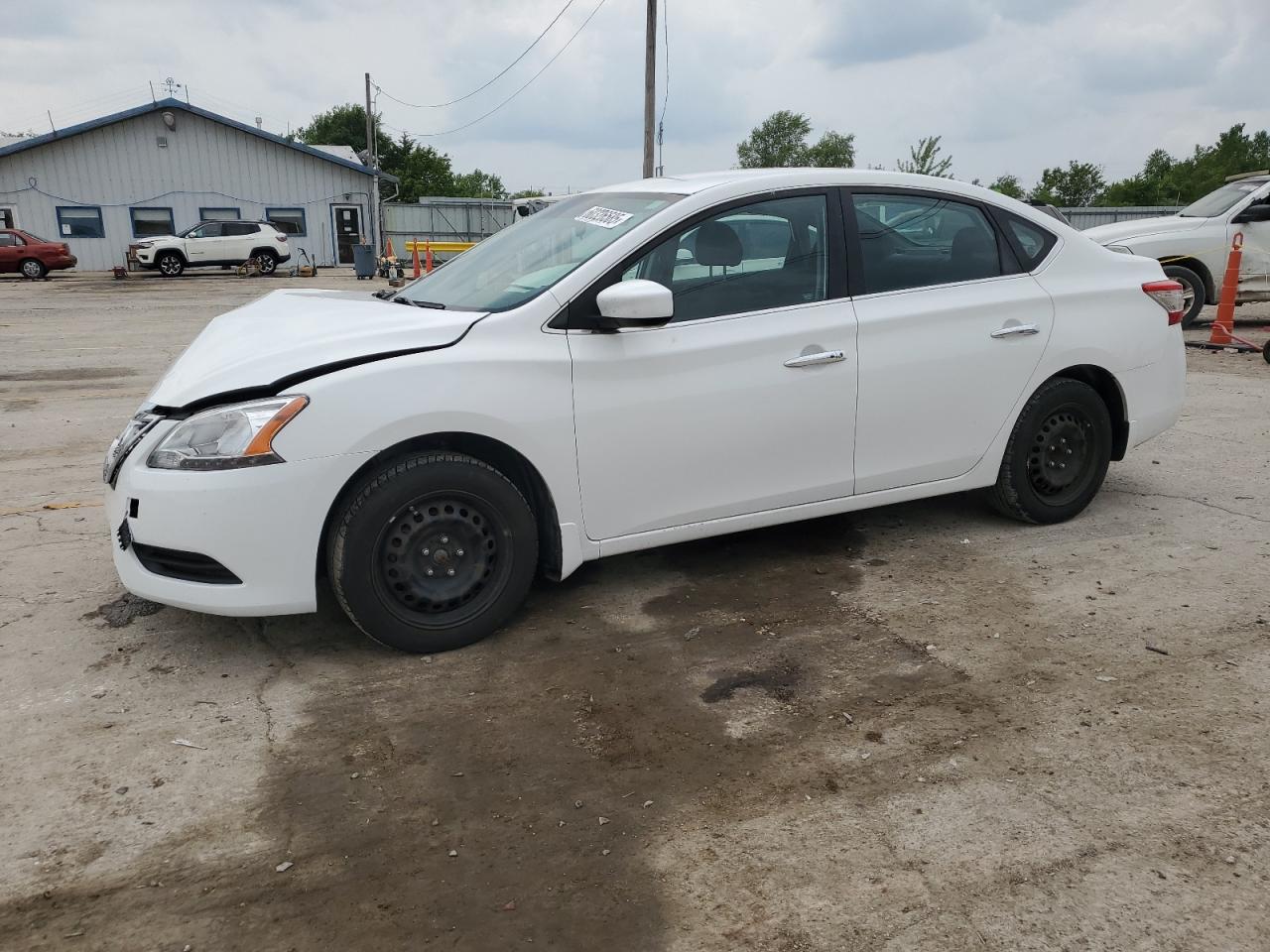 Pekin, IL에서 판매 중인 2015 Nissan Sentra S - Front End