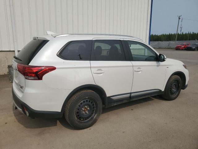  MITSUBISHI OUTLANDER 2018 White