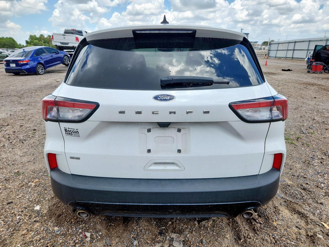 2022 Ford Escape Se VIN: 1FMCU0G6XNUB93300 Lot: 62322845