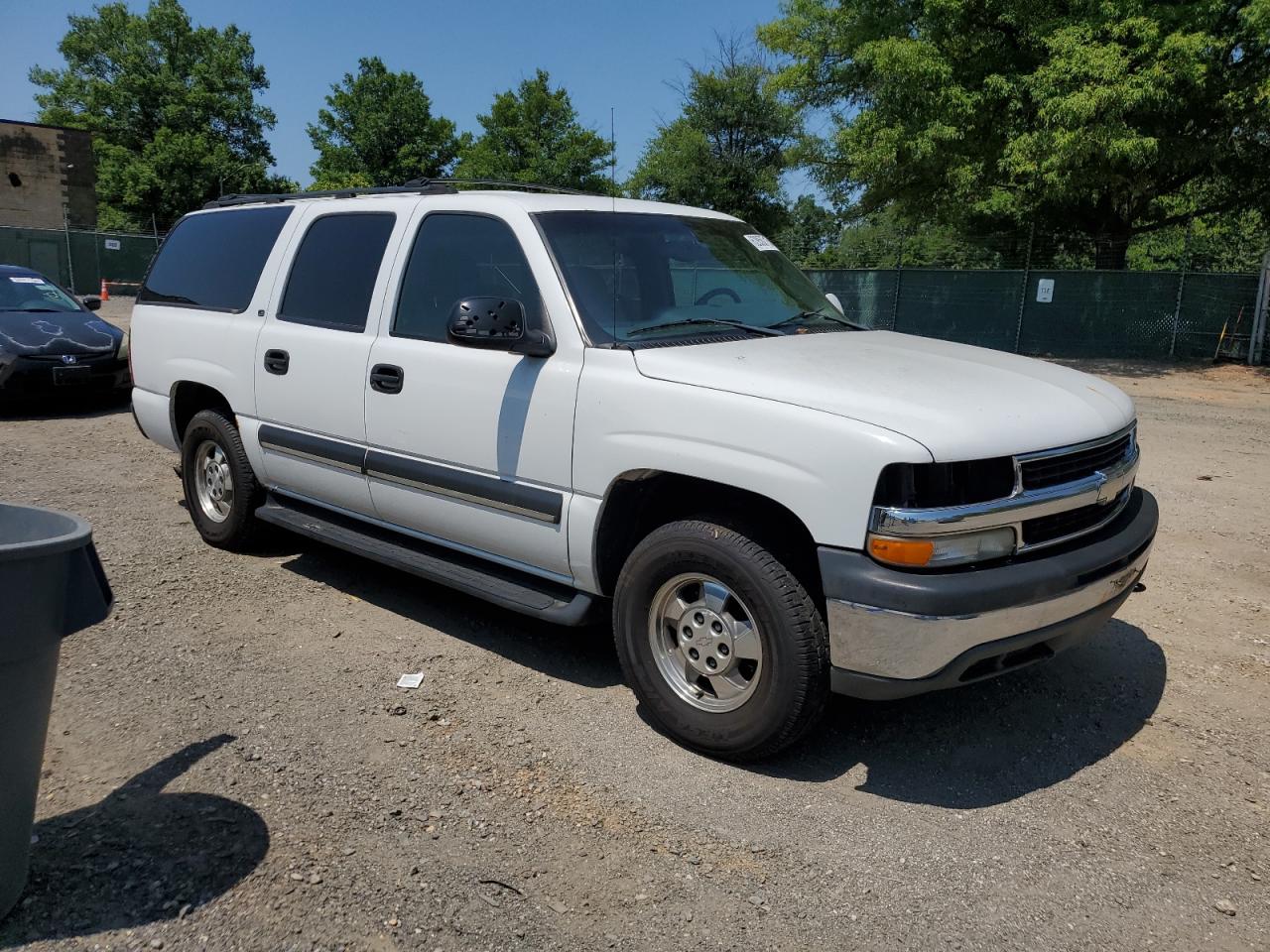 CHEVROLET SUBURBAN 2002 VIN 1GNFK16ZX2J297539 photo 4