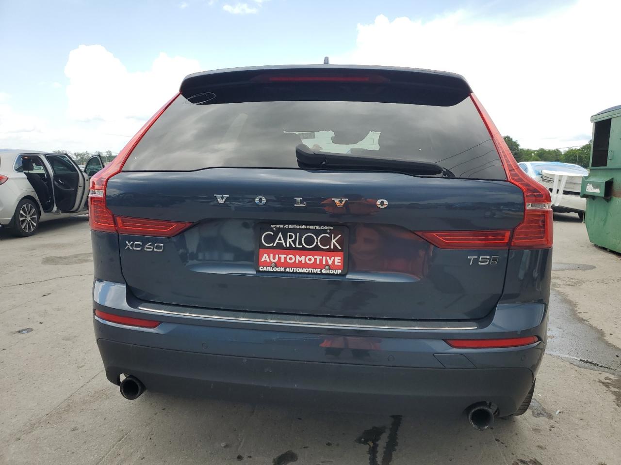 2018 Volvo Xc60 T5 Momentum VIN: YV4102RK7J1085836 Lot: 62719695